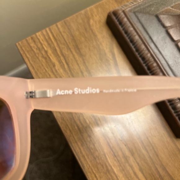 Acne Studios $395 Library sunglasses in pink acetate; good used condition! - Picture 6 of 12
